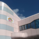 なないろくれよんの外観です